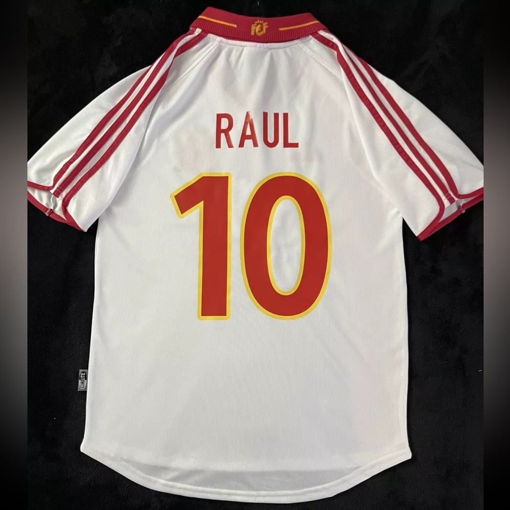 Raúl #10 Spain Retro S-L 2000 Soccer Football Jersey White Away Raul
